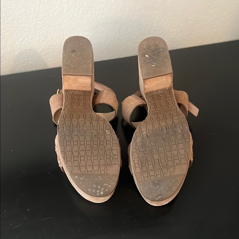 Kate Spade Platform heels - Picture 5 of 6